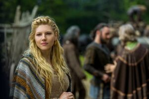 کاترین وینیک در - سریال وایکینگ_ها نقش لاگرتا